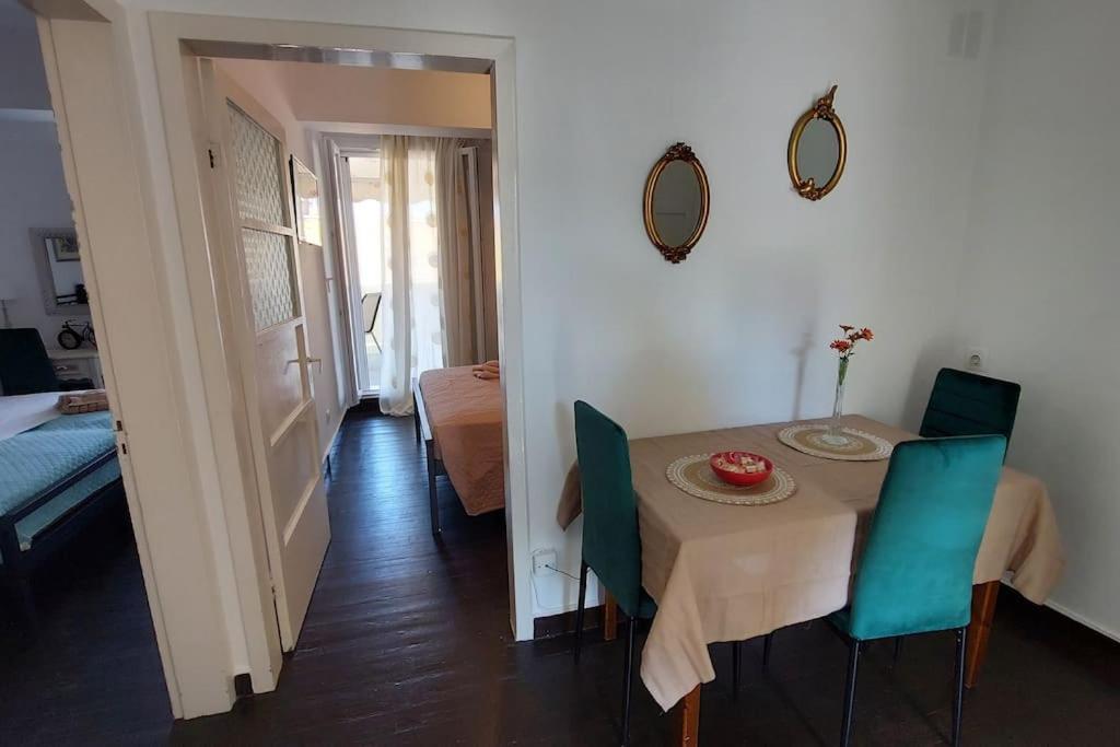 Old Port View Apartment, Διαμέρισμα Στο Κέντρο 2 Υπνοδωματίων Corfu  Kültér fotó